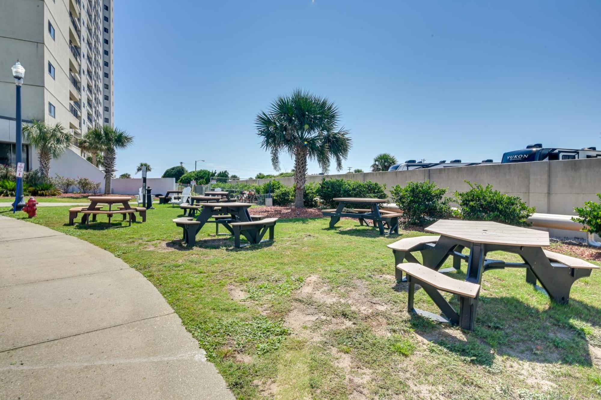 Renovated Oceanfront Resort Condo With Balcony Myrtle Beach Extérieur photo